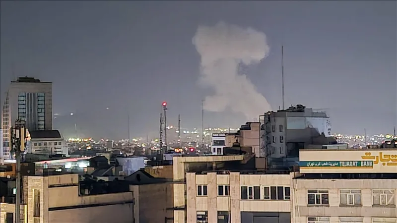 İsrail basını: ABD, İsrail'e İran'a saldırıların beklenenden uzun süreceği yönünde bilgi verdi