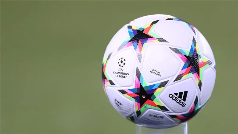 Premier Lig takımlarının kadro genişletme talebi UEFA'da kabul görmedi