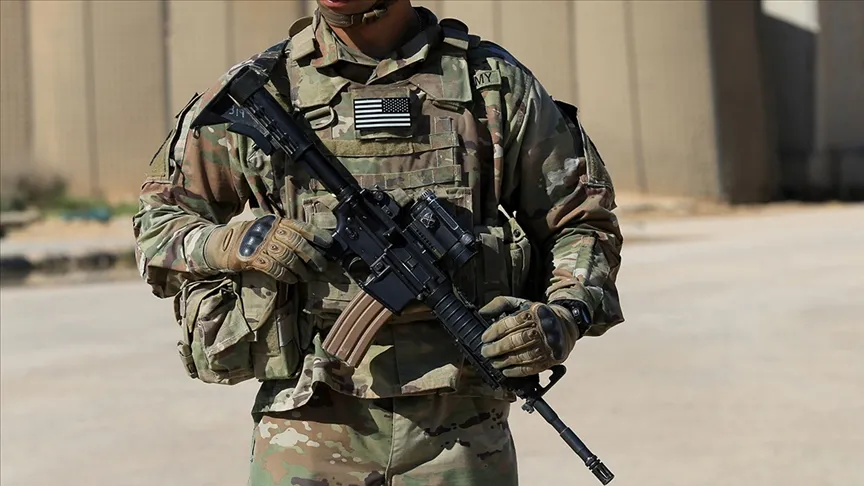 Ministerstvo obrany USA: Ve válce s Íránem dosud zahynulo 13 amerických vojáků a 365 jich bylo zraněno